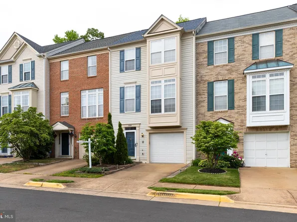 5909 Rinard Dr, Centreville, VA 20120