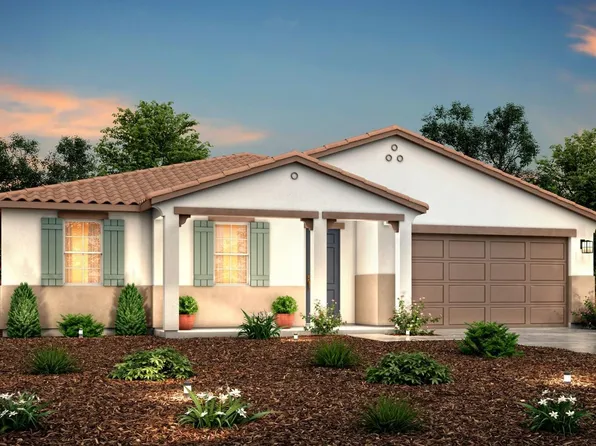 889 Howard St, Kingsburg, CA 93631