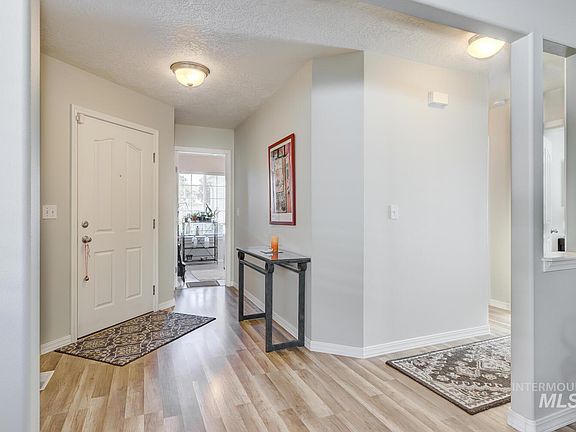 4th image of 7671 Duncan Ln