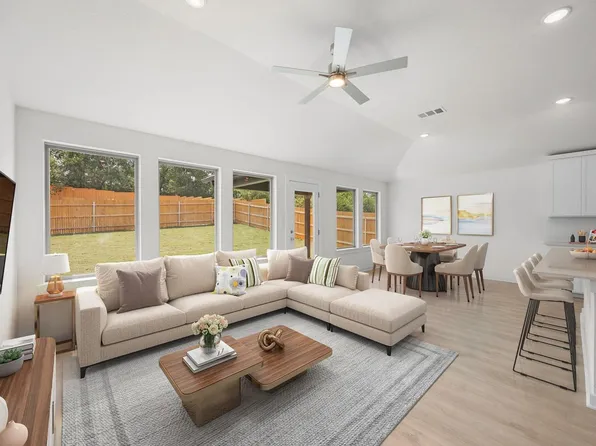 313 Sepulveda St, Hutto, TX 78634