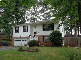 3 Rocky Stone Dr, Stafford, VA 22556