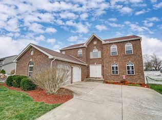 2836 Devonshire Dr, Delaware, OH 43015