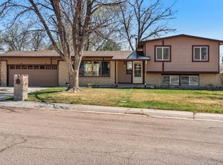 3 Clover Cir W, Colorado Springs, CO 80906