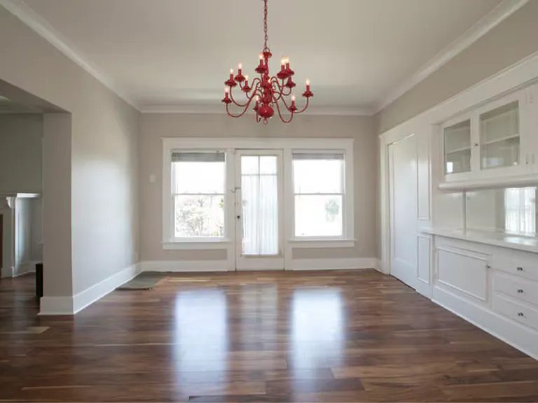 401 N Howard St — Photo 3