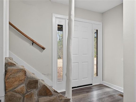 4th image of 9032 Lady Ln