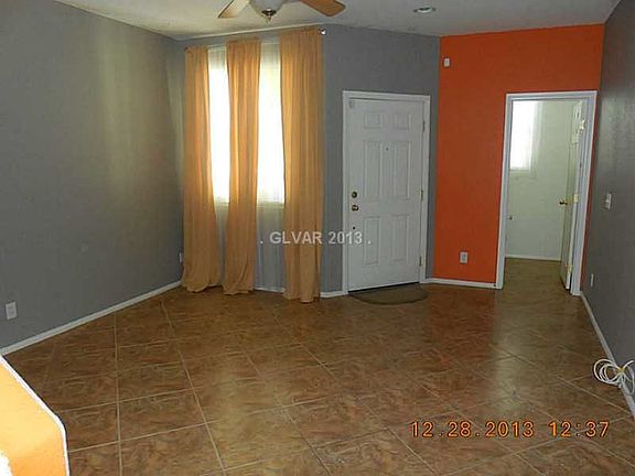 3rd image of 10144 Pleasant Village Pl