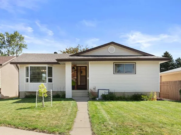 2335 W Porter Pl SE, Medicine Hat, AB T1B 1E4