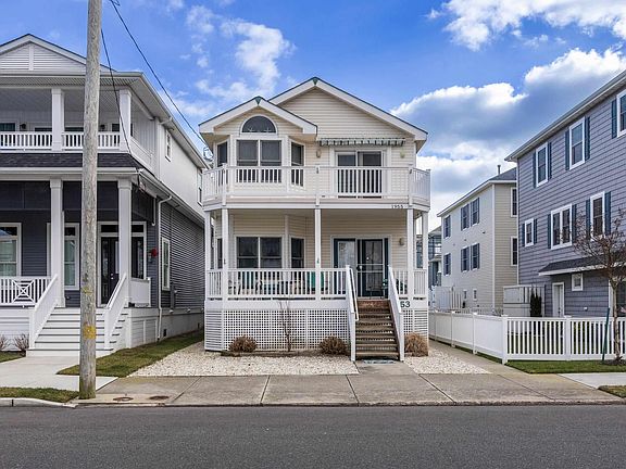3rd image of 1955 Asbury Ave #2