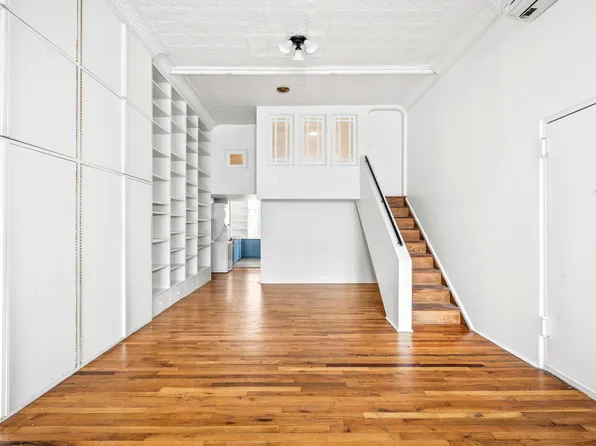 151 Grand Street 2 image 2 of 5