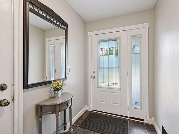 4th image of 10464 Devonshire Pl