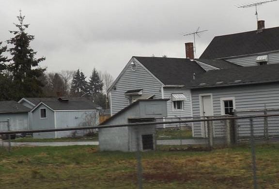 3rd image of 5315 84th St NE