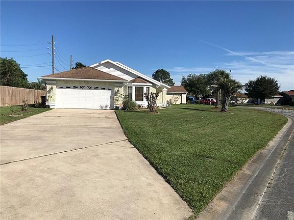 3rd image of 188 Sandalwood Dr