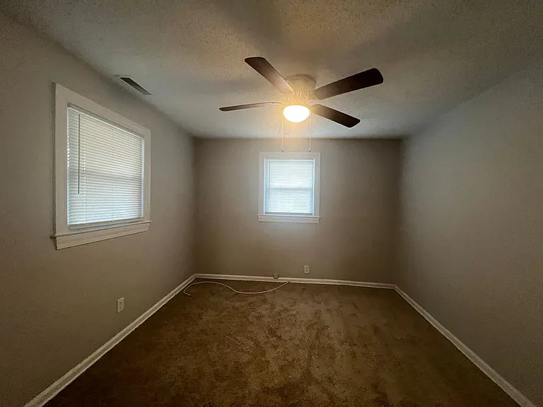 618 Granite Ave — Photo 6