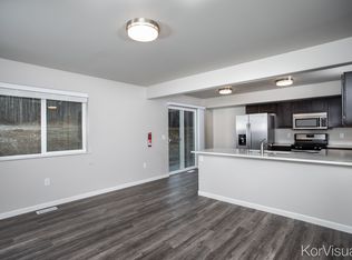 1591 N Tinitun Cir #A, Wasilla, AK 99654