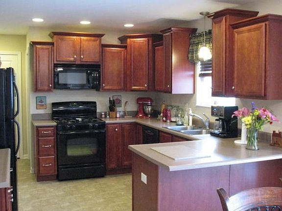 2nd image of 10644 Pepperwood Dr
