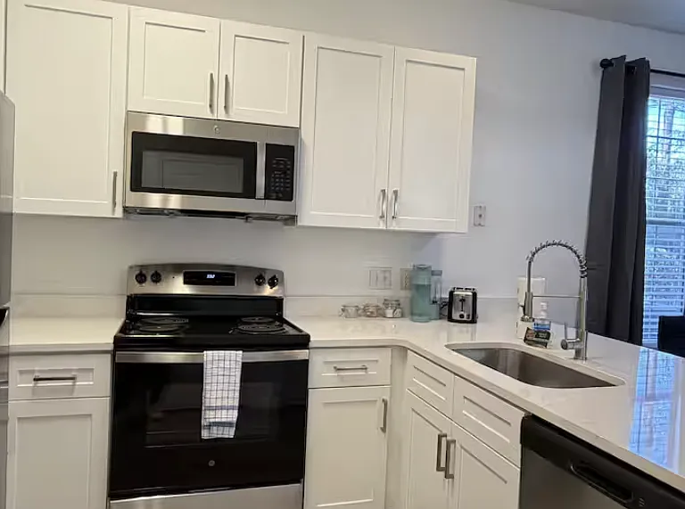 1286 River Oaks Dr #8B — Photo 10