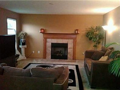 3rd image of 6952 Granite Falls Dr