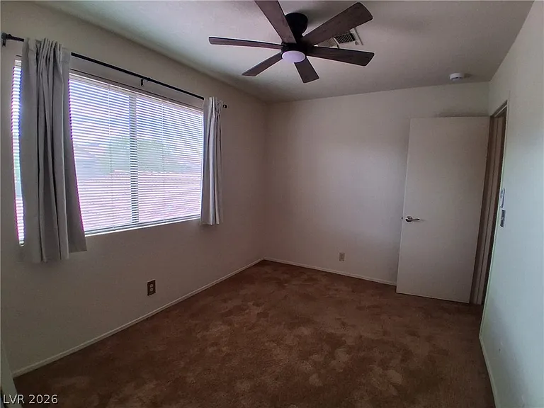 3958 Delos Dr — Photo 19