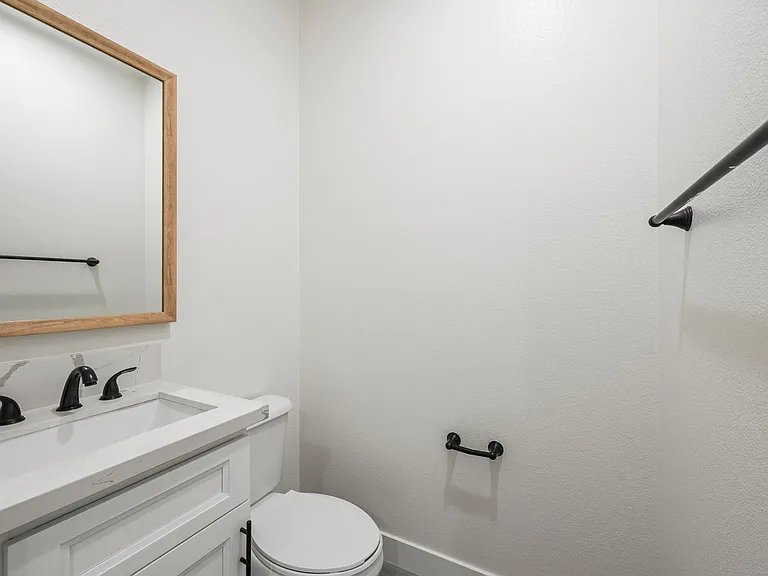 915 E Central Ave #2 — Photo 9