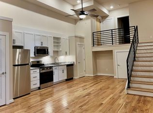119 E Beverley St #102, Staunton, VA 24401