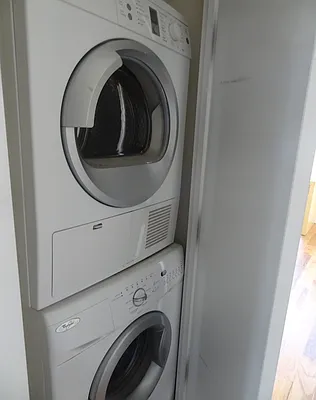 Rented by Lofts and Flats LLC | media 40