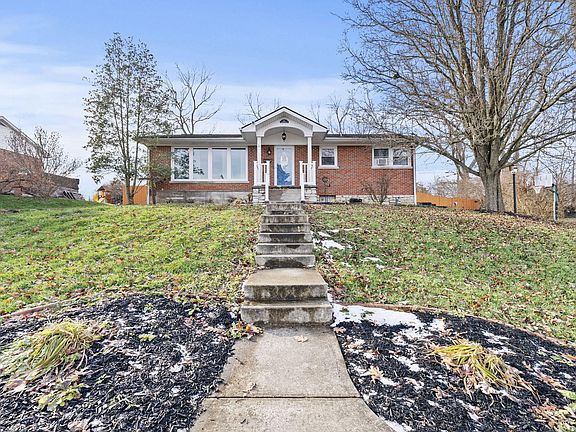 2nd image of 101 Charlotte Dr