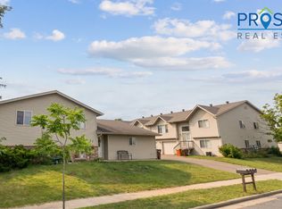 862 Kari Dr #KA862-1, Eau Claire, WI 54701