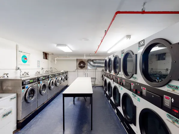 165 Christopher Street image 7 of 11