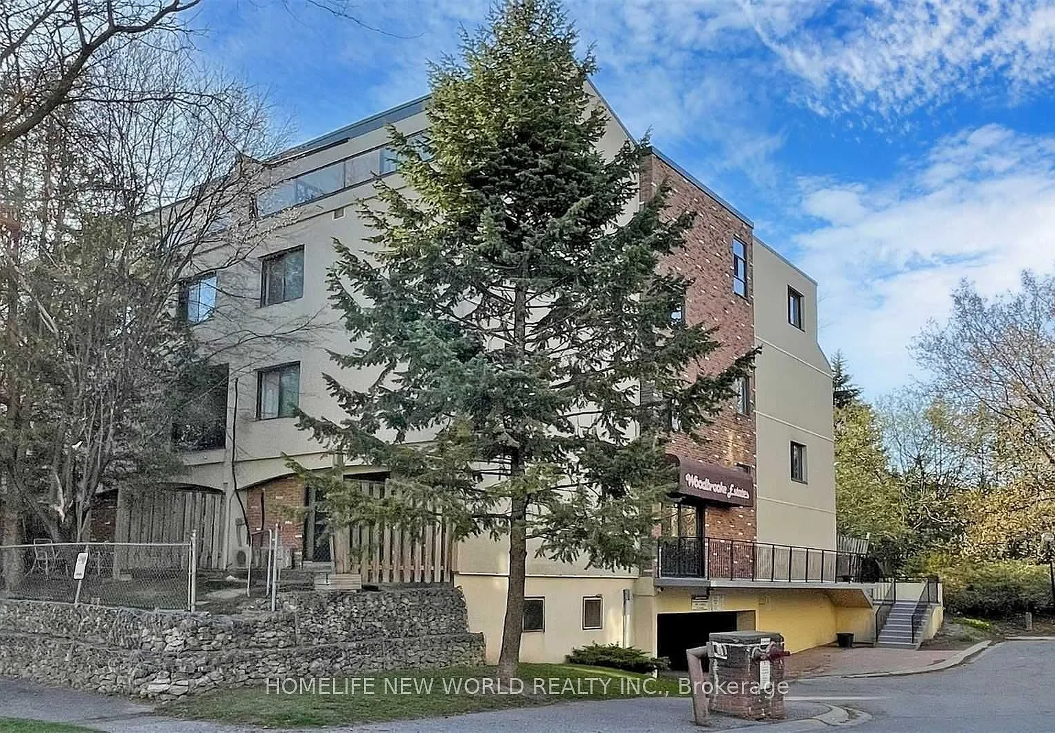 3 bed, $2,900 — Photo 1