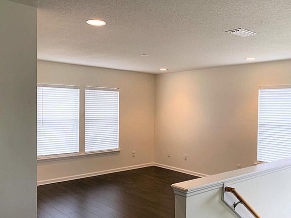 3rd image of 309 Brantley Harbor Dr