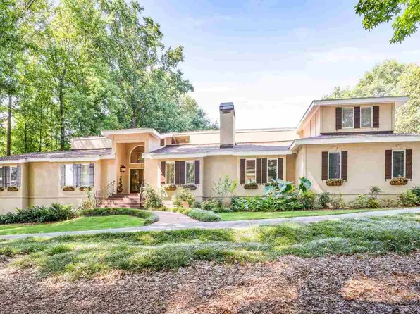 2235 Emerald Dr, Jonesboro, GA 30236