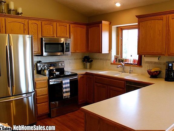 4th image of 3621 Diablo Dr