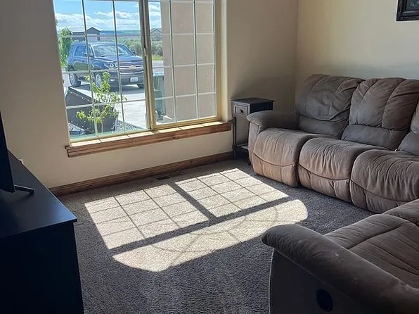 70516 E 680th Pr NE, Richland, WA 99352