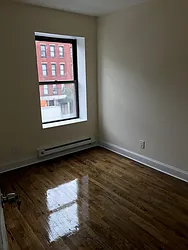 Rented by Salon Realty Corp