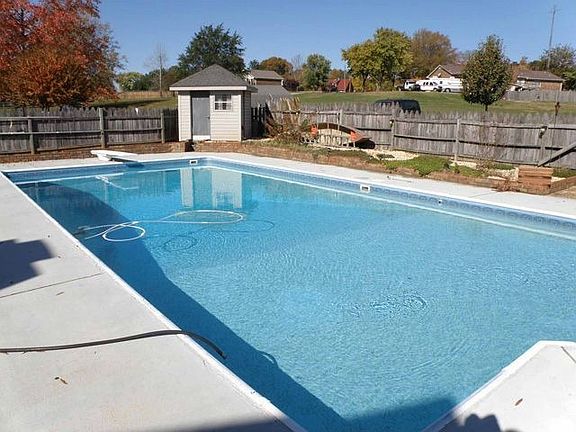 Poolhouse has bathroom, and is stubbed for shower.