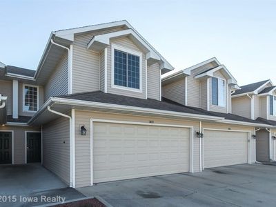 900 67th St Unit 302, West Des Moines, IA, 50266
