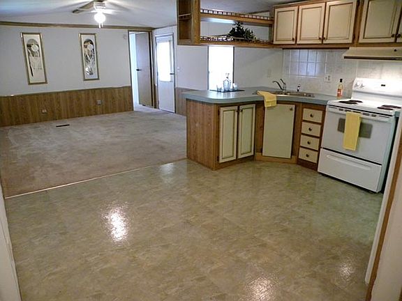 4th image of 8880 SW 27th Ave Lot B57