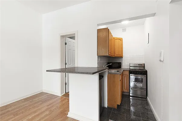 Rented by William Raveis Real Estate | media 2