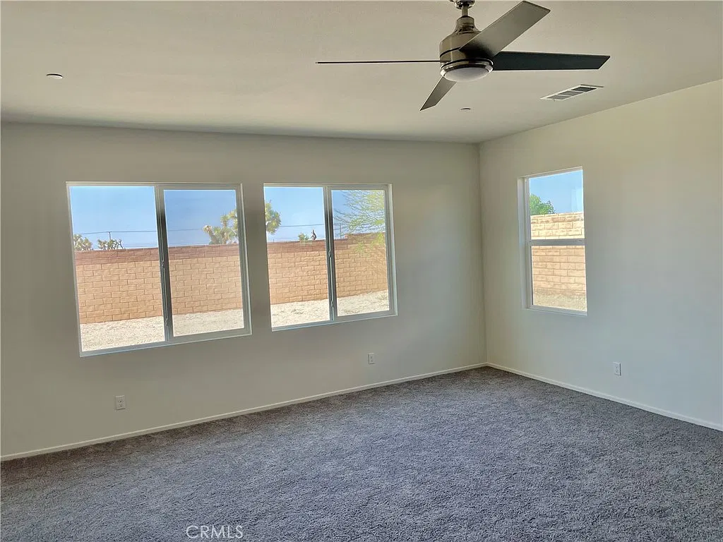 4 bed, 2697 sqft, $3,700 — Photo 4