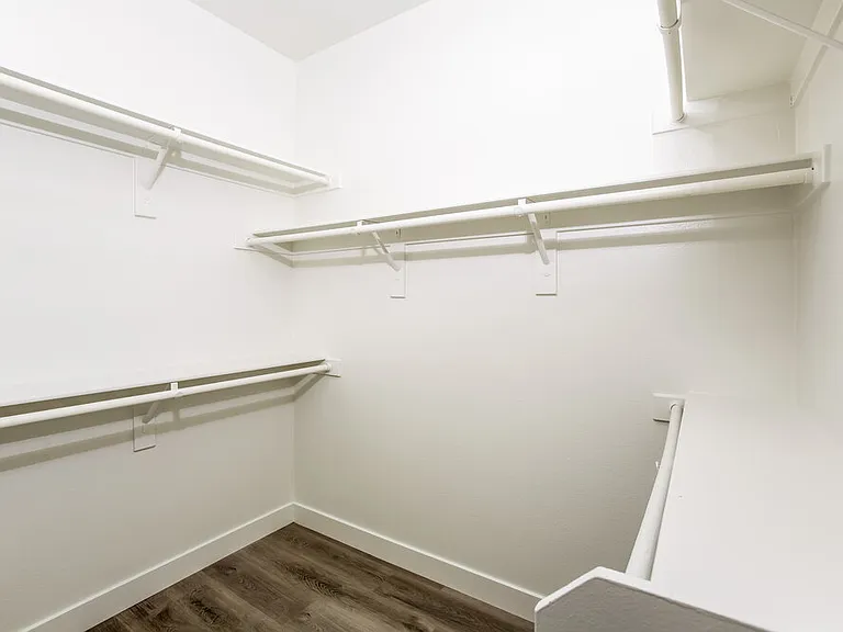 3555 April Springs St — Photo 11