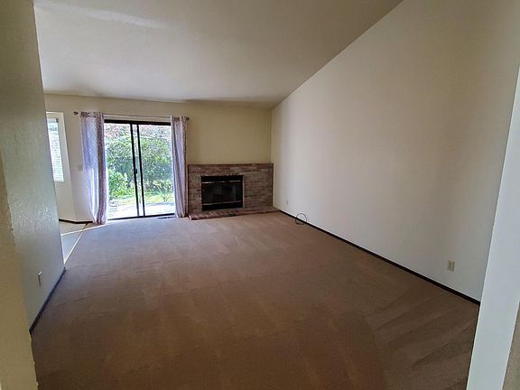 5th image of 9460 Jessica Dr