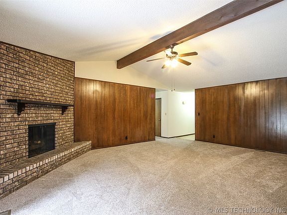 5th image of 2537 S 104th East Ave
