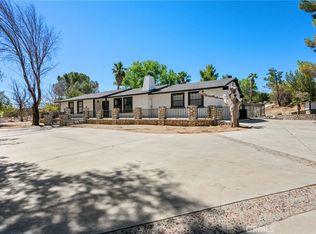 712 W Avenue R8, Palmdale, CA 93551