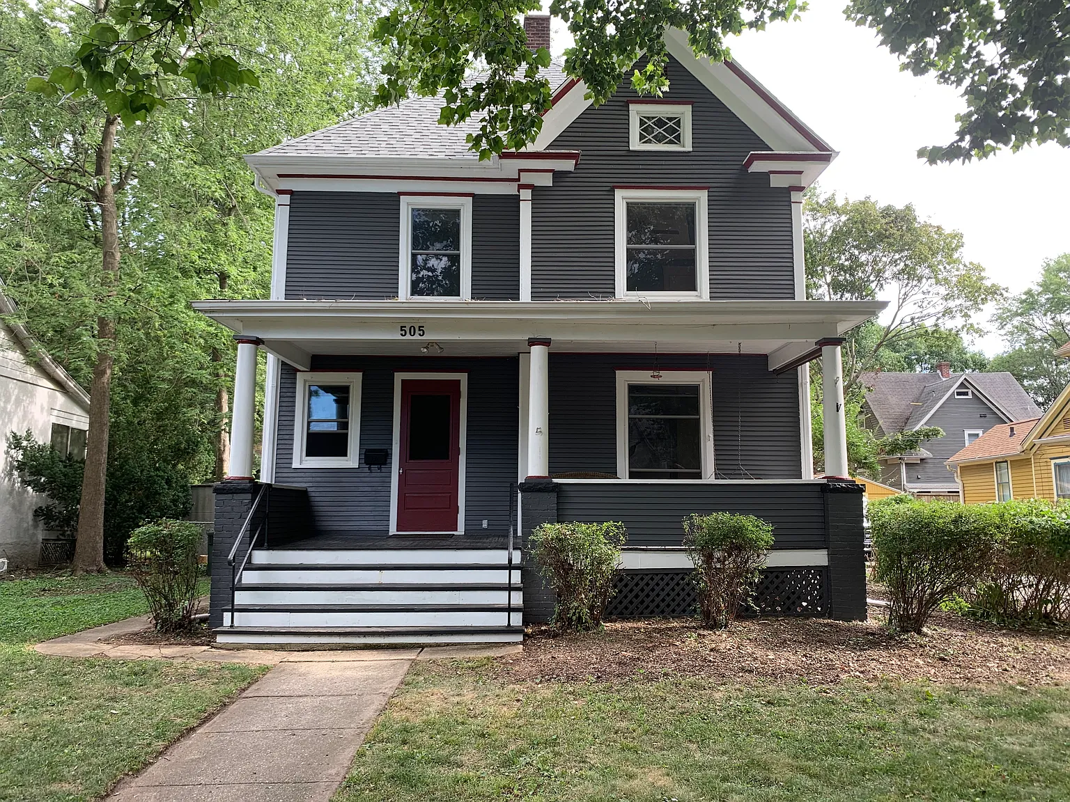 505 W High St photo 1