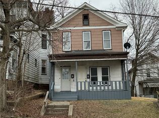 216 Ridge Ave, New Kensington, PA 15068