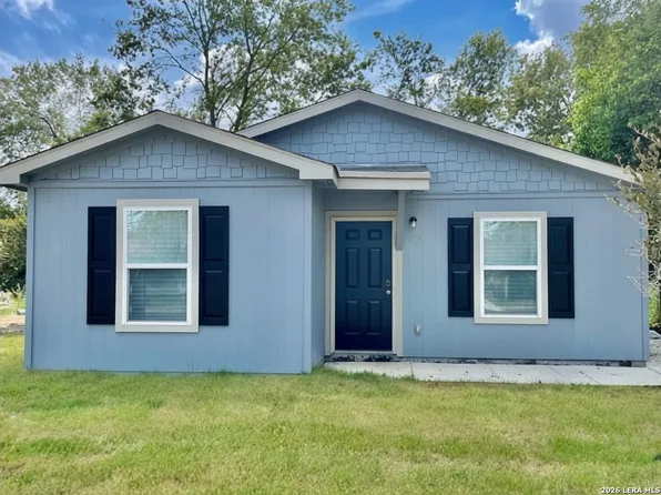 3334 MARTIN LUTHER KING DR, San Antonio, TX 78220