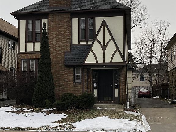 2nd image of 107 E Morris Ave #2