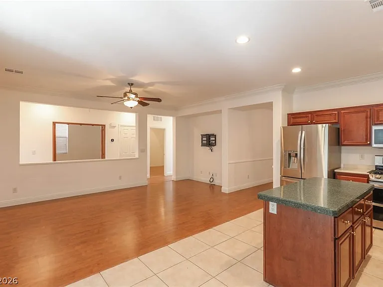 11073 Village Ridge Ln — Photo 10