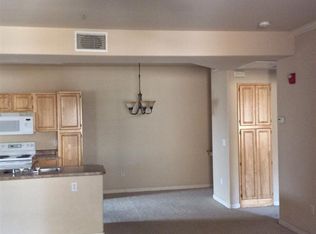 501 Gibson Dr APT 1121, Roseville, CA