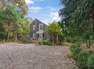 49 Wooded Oak Ln, East Hampton, NY 11937